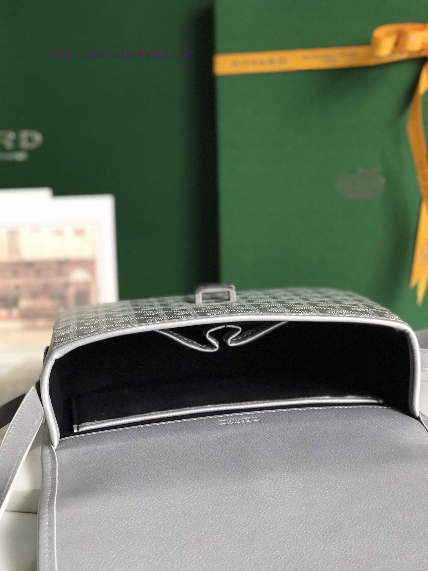 🤩 Goyard Belv é d è re II Sliver Space SilverThe classic quality of the Belv é d è re bag i q1mu45hi - Image 8
