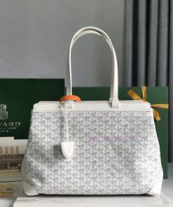 Goyard tote Commuter SeriesThe Bellechasse Biaude convertible bag has a spacious interior th 5sms47ew