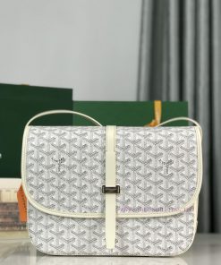 Goyard's newly launched Goyard Belv é d è reThe classic quality of the Belv é d è re bag is ktoeai17