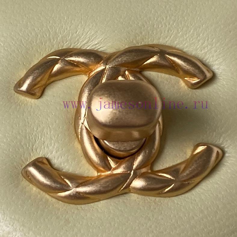 Chanel Bag The Chanel 23S new AS3973 handle makeup bag is a super popular item of the season 24h2548v - Image 4
