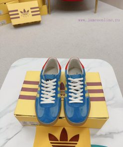 . The Guccix adidas Original cross-border collaboration German training sports shoe featurestgfhk2ij