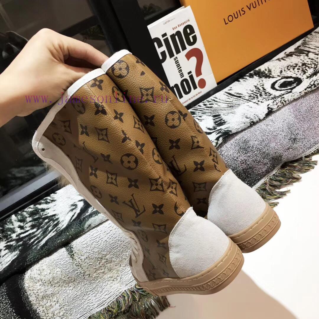 Classic and popular LOUIS VUITTON Louis Vuitton new color launch fabric LV embossed A-level wjsdgrku - Image 4