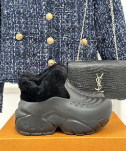 Donkey Shark Shark 🦈 23S autumn and winter new products, casual sports dad hole hairy shoesR9o78oydo
