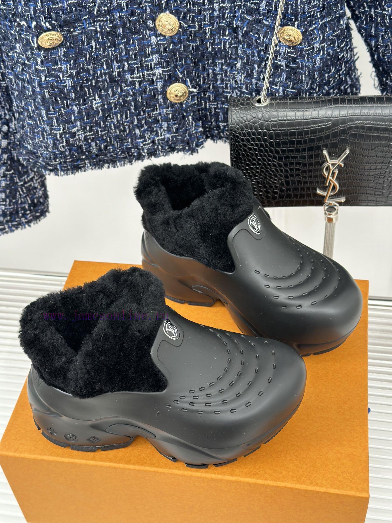 Donkey Shark Shark 🦈 23S autumn and winter new products, casual sports dad hole hairy shoesR9o78oydo - Image 4
