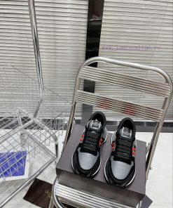 Couple styleValentino V Home 2023 New Casual Air Cushion Dad Shoes Couple Sports ShoesThe oraua6h62r