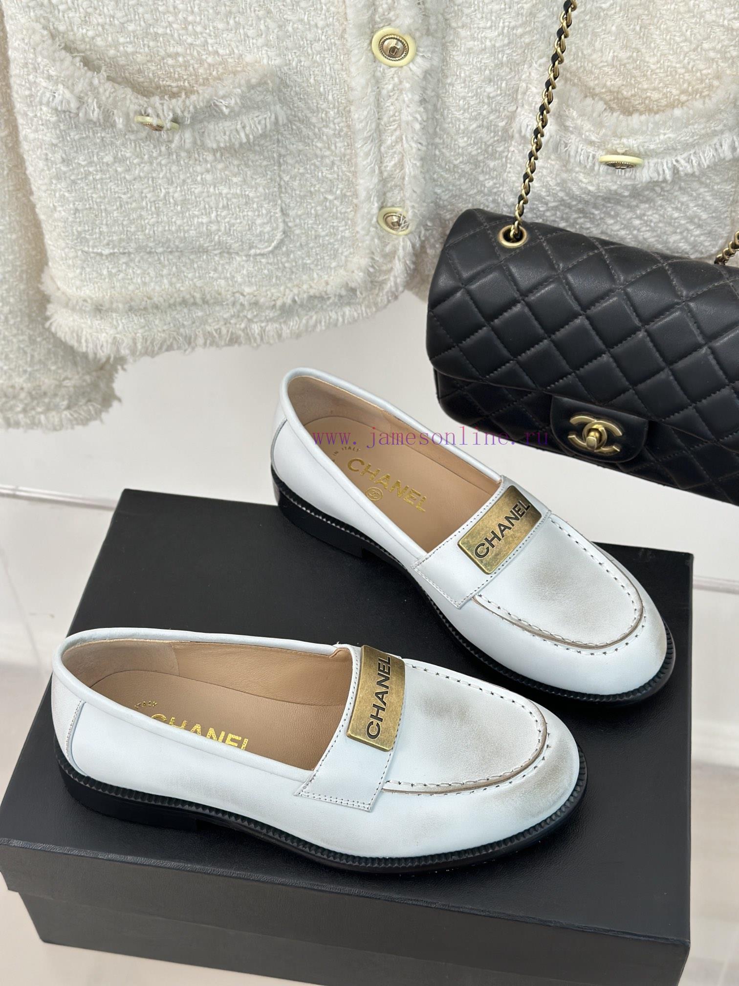 Chanel | Chanel 23C New ProductAlphabet plaque Le Fu shoes ️At first glance, it was planted bb6t90w7 - Image 4