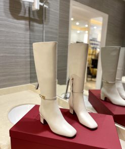VALENTINO GARAVANI TAN-GO calf leather ankle boots - ankle strap with VLOGO SIGNATURE buckleisq1fcn1