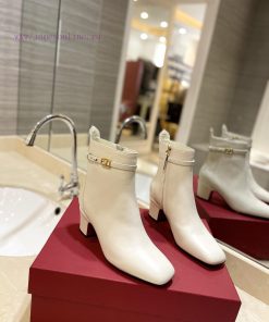 VALENTINO GARAVANI TAN-GO calf leather ankle boots - ankle strap with VLOGO SIGNATURE buckletdy3hosc