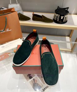 Loro Piana * purchased the original version 11 and replicated it on April 24, 1924. The exislkkd4njf