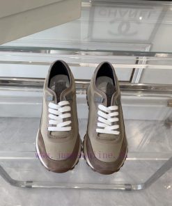 Brunello Cucinelli's new casual shoes are top-notch and super popular. You can buy them withjurlcdhg