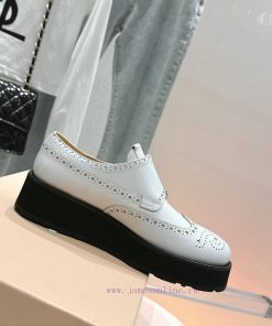 𝐌𝐢𝐮𝐌𝐢𝐮 Miu Miu's new thick soled Block leather shoesSelected imported polished cowhide matertpeo3dem