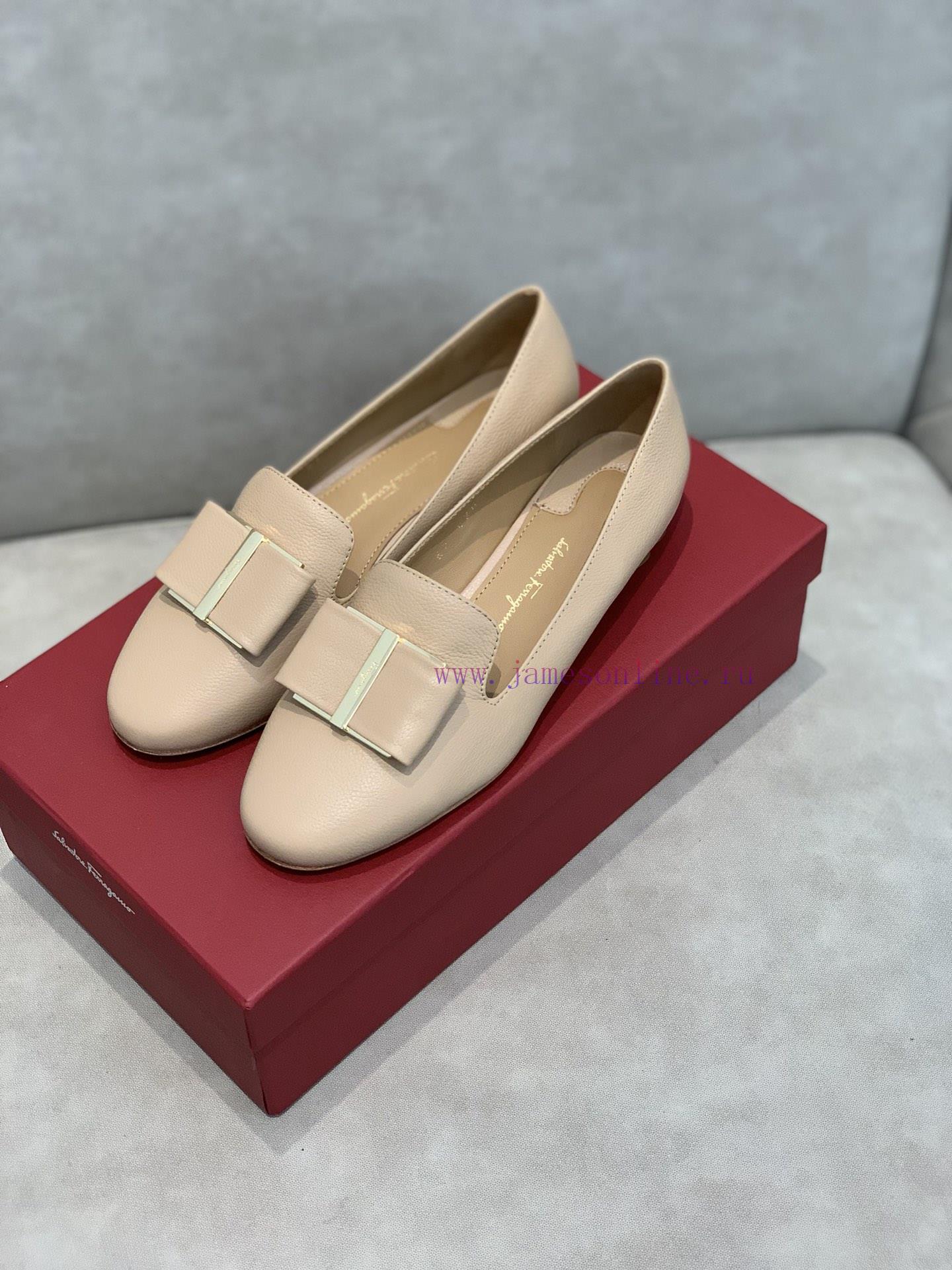 In stock SF salvatore Ferraga * o Ferra * brand new vara round toe big bow cowhide face loafr9t0j7qd - Image 2