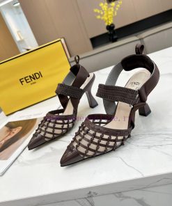 Fendi's new women's shoes feature a unique design and a perfect interpretation of avant-gardiaxxmwvq