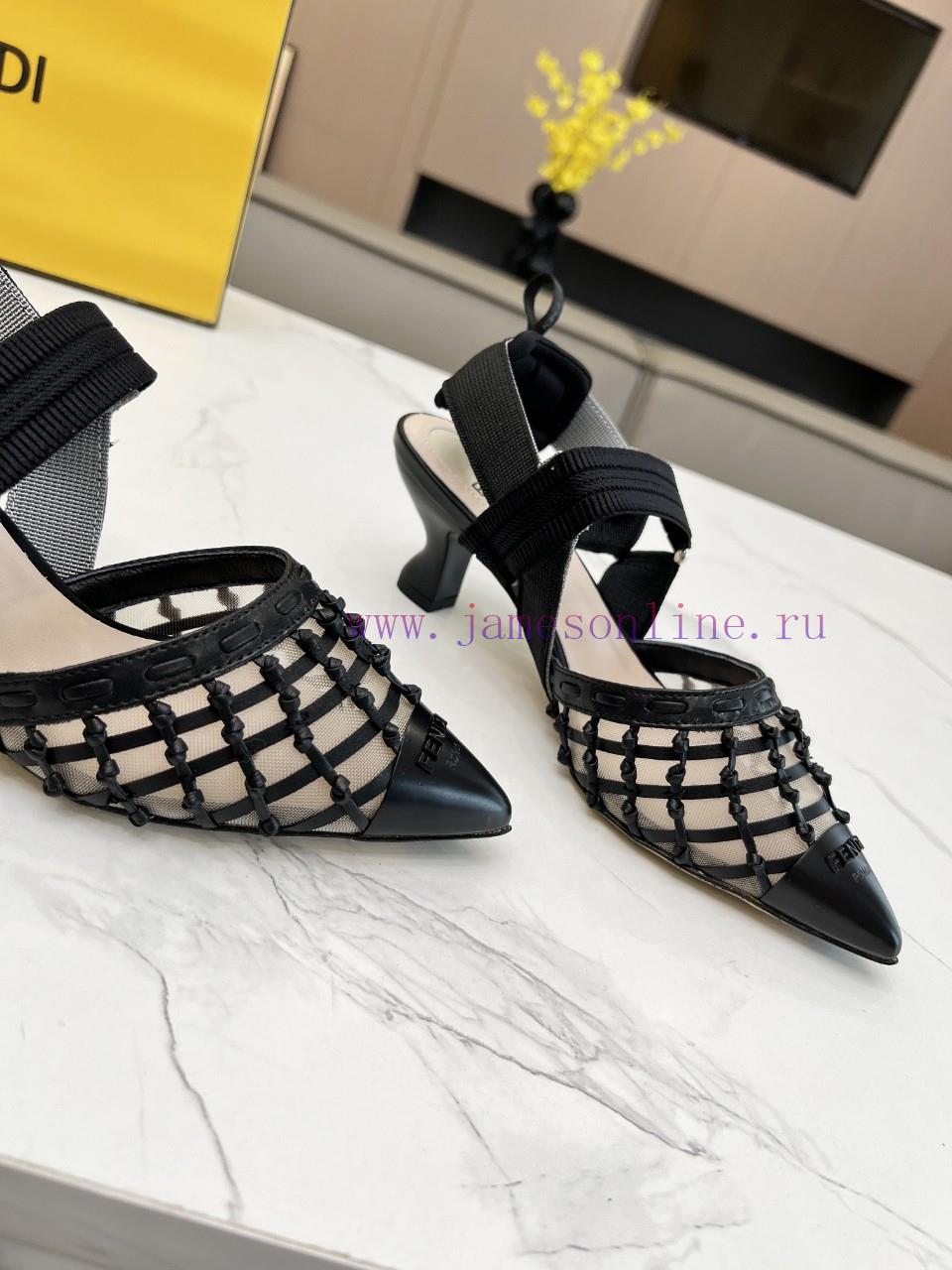 Fendi's new women's shoes feature a unique design and a perfect interpretation of avant-gard9a8ddocz - Image 9