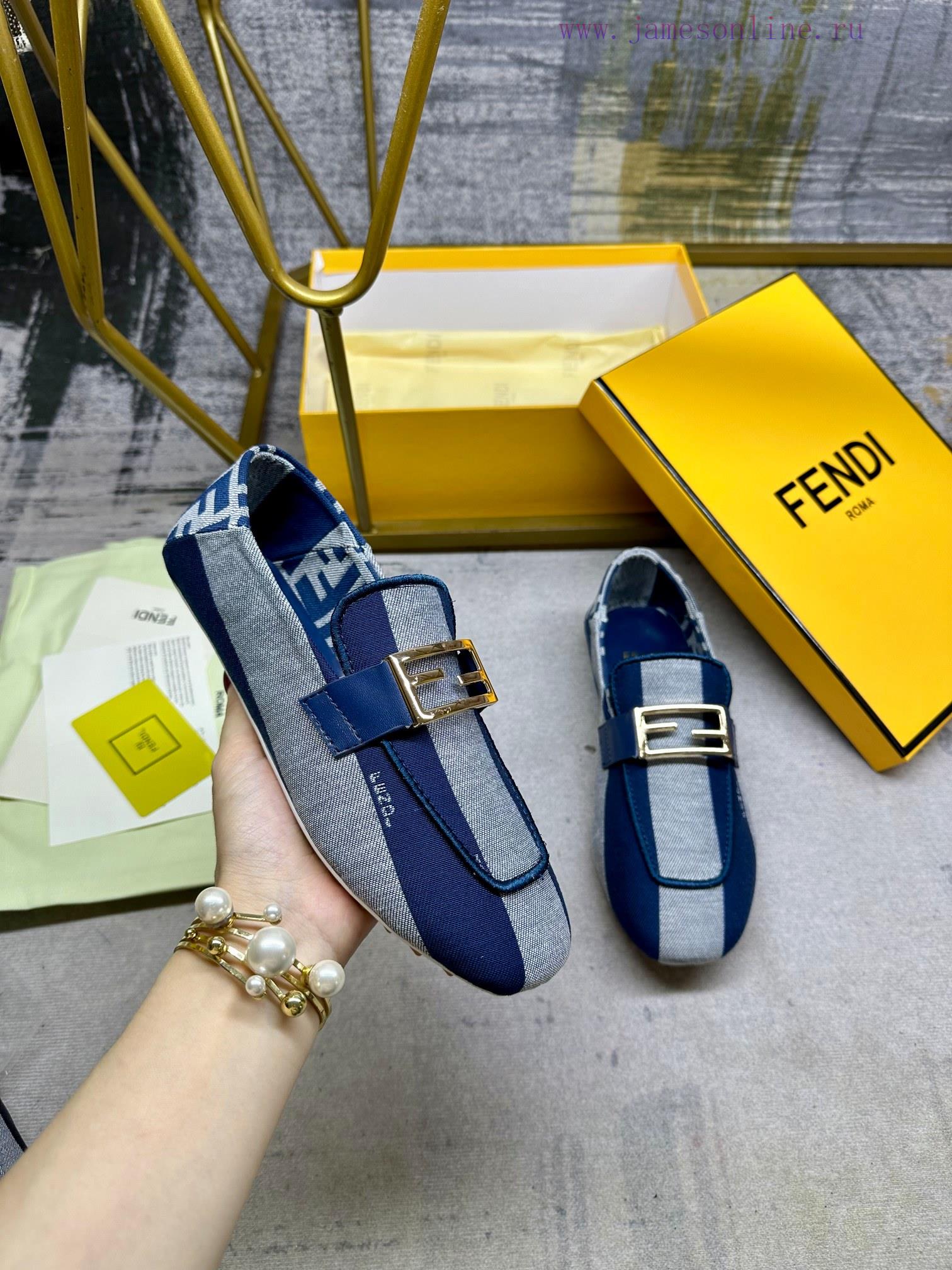 Latest FENDI loafers, two tone striped canvas fabric, embroidered edging, gold buckle, sheepb9oih9sw
