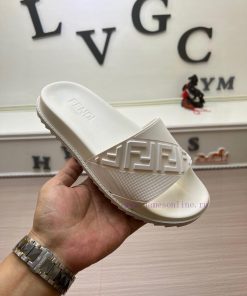 FENDI official website men's slippers and men's shoes are hot selling. The original version vqrz11q5