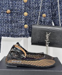 AlAIA | Classic retro mesh Mary Jane shoes from AlAIAFull of girlish style, with both modernwv0mya06