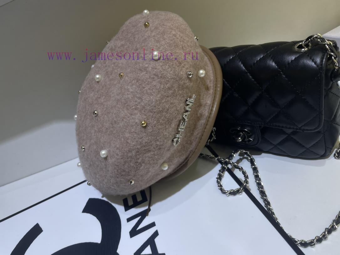 Chanel pearl wool beret5ya9b91q - Image 3
