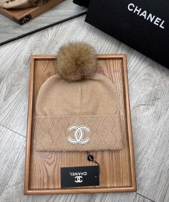 Super Welfare C Family Classic Knitted Hat, Little Sister's Winter Favorite~It looks good, yyfjcrjle