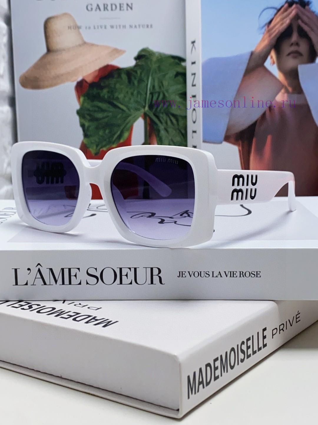 MiuMiu Misu 2024 New Large Frame Square Sunglasses European and American Millennium Hot Girlqd7m2p1v - Image 2