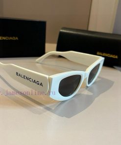 The Most Recommended Sunglasses of the YearParisian family cat eye narrow frame sunglasses a2skpsclh