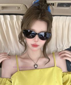 Gucci's classic small frame design, not picky about face shape, looks very stylish whether p344fn0c5
