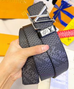 Belt LV Louis ReproductionBelt made of 100% head layer cowhide, ensuring a three-dimensional vh06etom