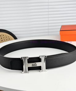 Hermes H business casual formal wear can be worn with 3.8cm buckle, polished buckle is fashi ue7xq574