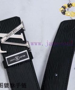 Belt LV Louis Vuitton ️The waist belt is made of 100% cowhide, ensuring that the genuine lea xvav94il