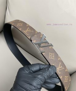 LV Louis VuittonA complete set of 40mm width genuine one-piece cast steel buckles, made of d pgaztoc0