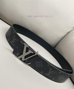 LV Louis VuittonA complete set of 40mm width genuine one-piece cast steel buckles, made of d fw52trkg