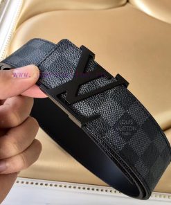 Paired with the same LV series, the same model adopts imported top grade grid material with 4jxb0z1t