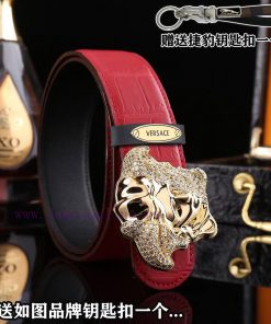 Give a Jaguar keychain as a gift￥ Delivery wooden boxVERSACEThe material of the buckle is pu 41meq4rx