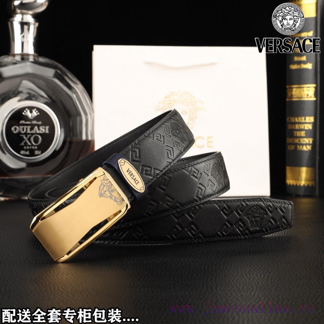 High end quality, physical photographyComes with a complete set of packagingVERSACE Overseas i0i413iq - Image 4