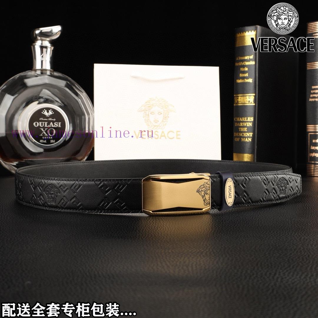 High end quality, physical photographyComes with a complete set of packagingVERSACE Overseas i0i413iq - Image 5