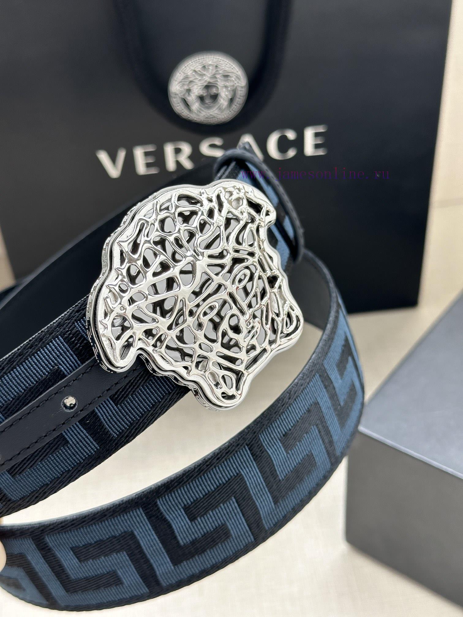 Width 3.8cm Versace This satin belt from Versace has a very casual style, adorned with the i engbwbb2 - Image 12