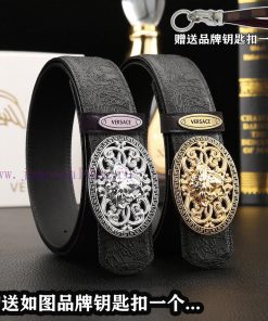 Give a picture keychain as a giftComplete setVERSACEBuckle material: high-quality carved buc pne7qqzc