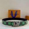 This 4.0-wide LV Initiales double-sided belt is from the 2024 spring/summer men's fashion sh dfjubf02