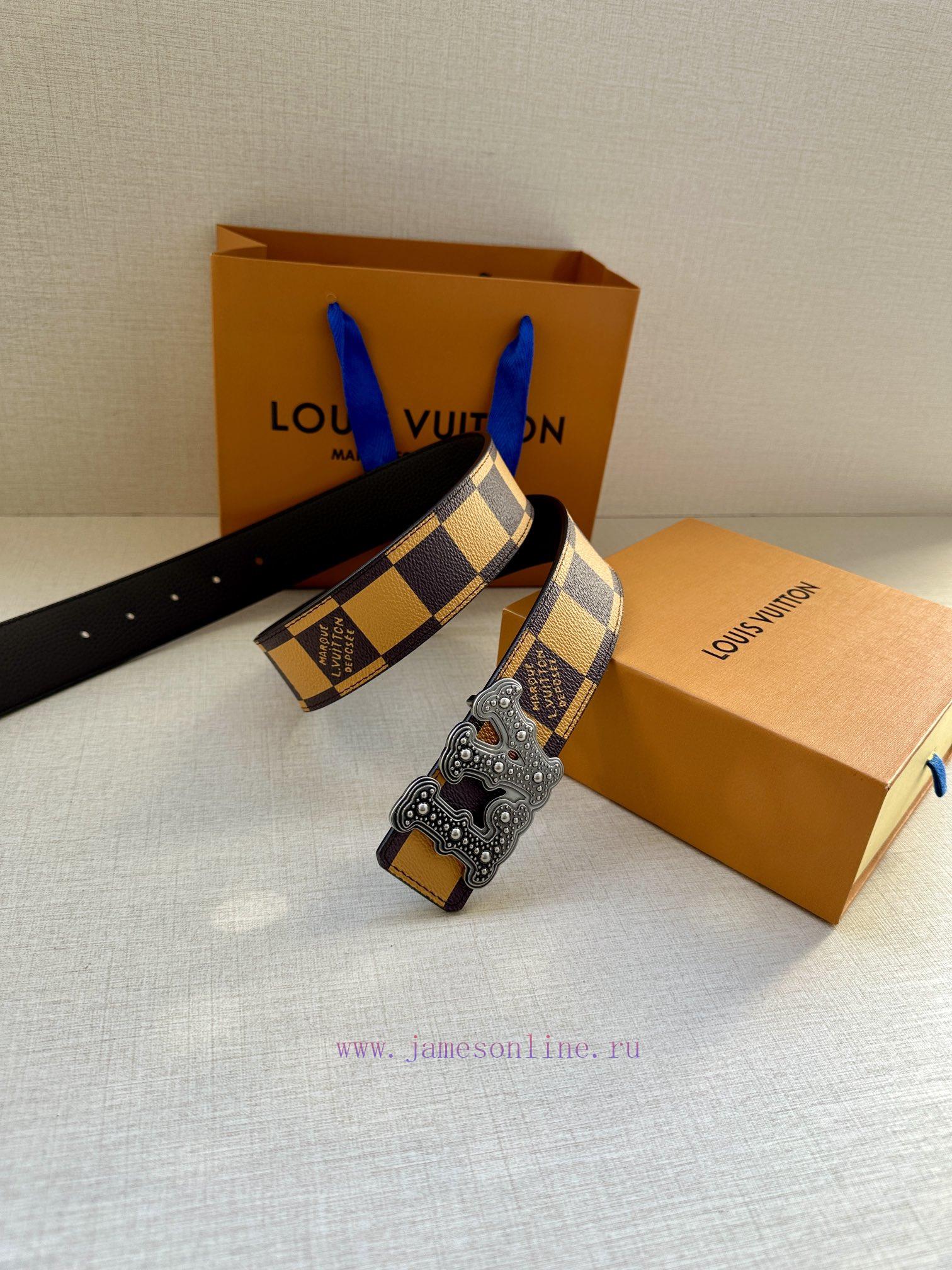 This 4.0-wide LV Initiales double-sided belt is from the 2024 spring/summer men's fashion sh i8fu24ns - Image 5