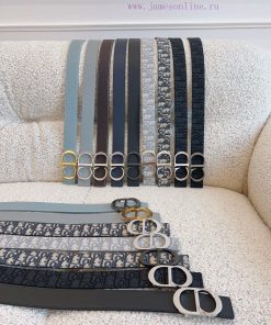 Dior Men's Collection PictureHigh end quality, physical photographyComes with a complete gif b0y1epgm