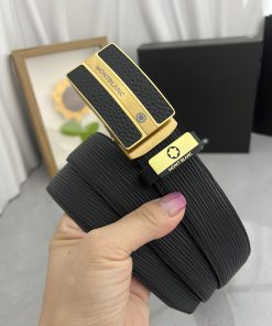 Montblanc Automatic BeltMaterial: Leather Belt with 100% Head Layer. The leather belt is gua hd2zzl55