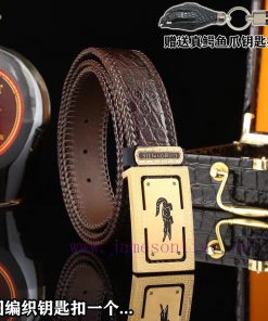 Give a genuine crocodile claw keychain as a giftComes with a complete set of wooden boxesSTE ix8clsta