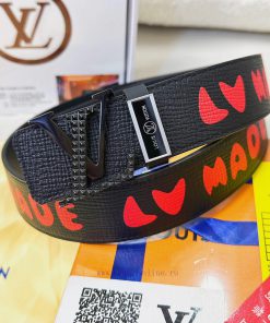 Belt LV Louis ReproductionThe waistband is made of 100% head layer cowhide, ensuring a genui m0tocfut