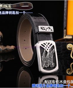 Give a picture keychain as a giftWooden box with accompanying picturesBURBERRY100% dual colo wt1pgu77