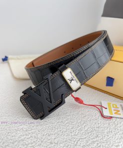 LV... Louis Vuitton Belt and BeltsBuckle, classic pure steel material face letter buckle, to hcuoclcp