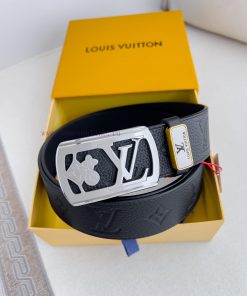 LV... Louis Vuitton Belt and BeltsBuckle, classic pure steel material buckle, top layer cowh ebwo0los