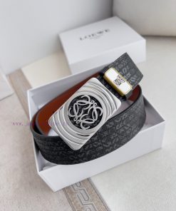 Luo Yiwei Loewe Belt ️ BeltBuckle, made of pure steel material, photographed in real lifeMat kznwy86a