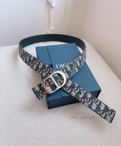 High end quality, physical photographyComes with a complete gift boxDIOR material, milkshake vc2s0fqy