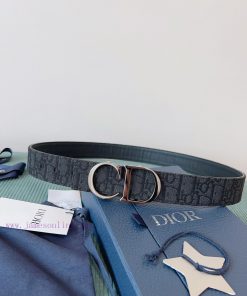 High end quality, physical photographyComes with a complete gift boxDIOR material, milkshake td2f4tl9