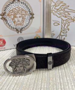 Versace automatic beltMaterial: Leather Belt with 100% Head Layer. The leather belt is guara wbjyi1xo